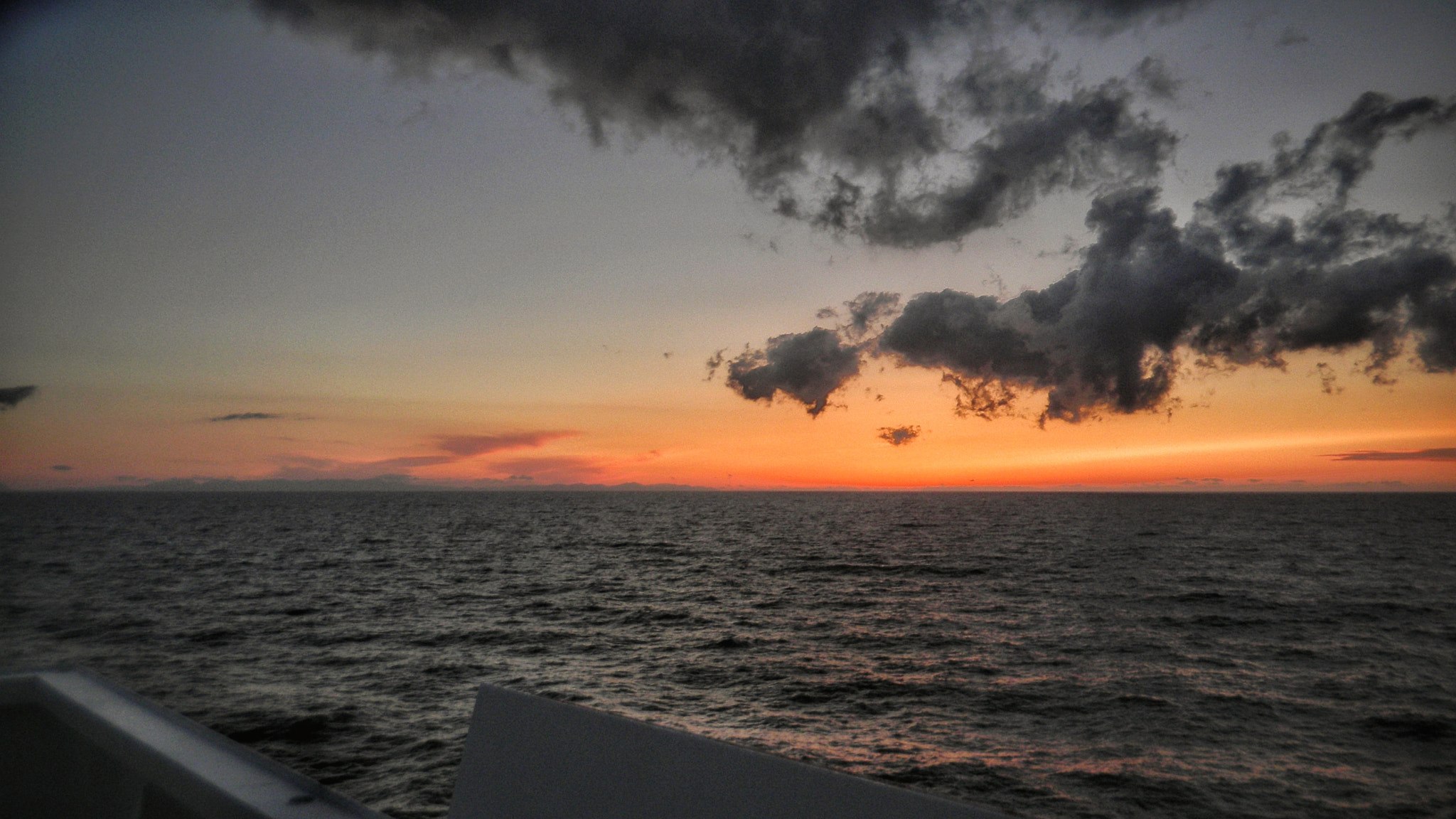 Nikon Coolpix S70 sample photo. Orange sky photography