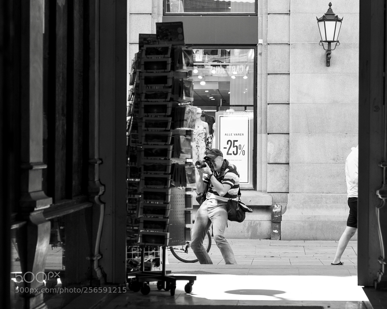 Fujifilm X-T20 sample photo. The passionate street photographer  photography