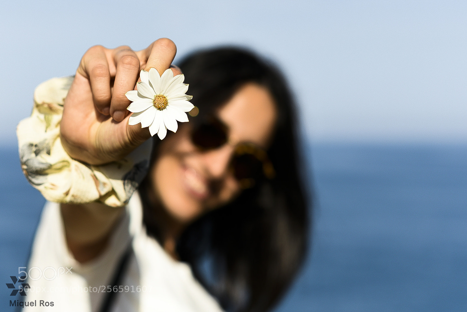 Nikon D750 sample photo. Smiling flower photography