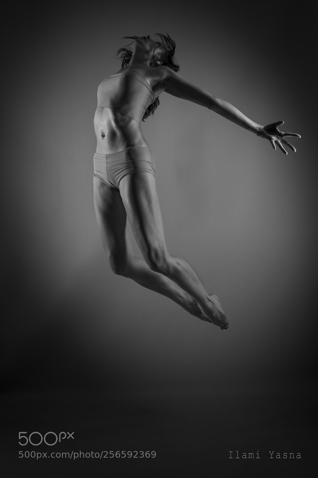 Fujifilm X-T10 sample photo. Jump photography