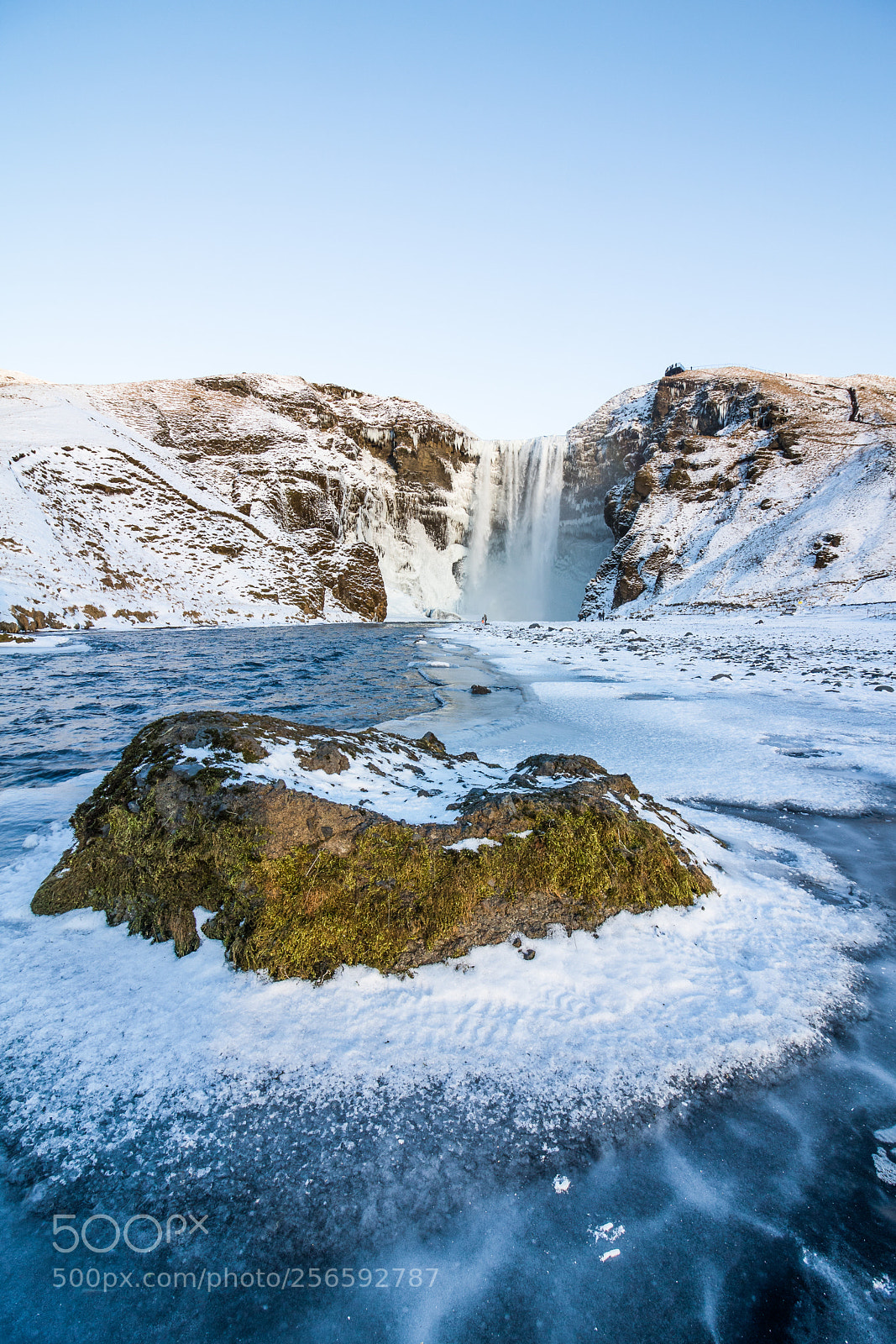 Canon EOS 750D (EOS Rebel T6i / EOS Kiss X8i) sample photo. Skogafoss photography