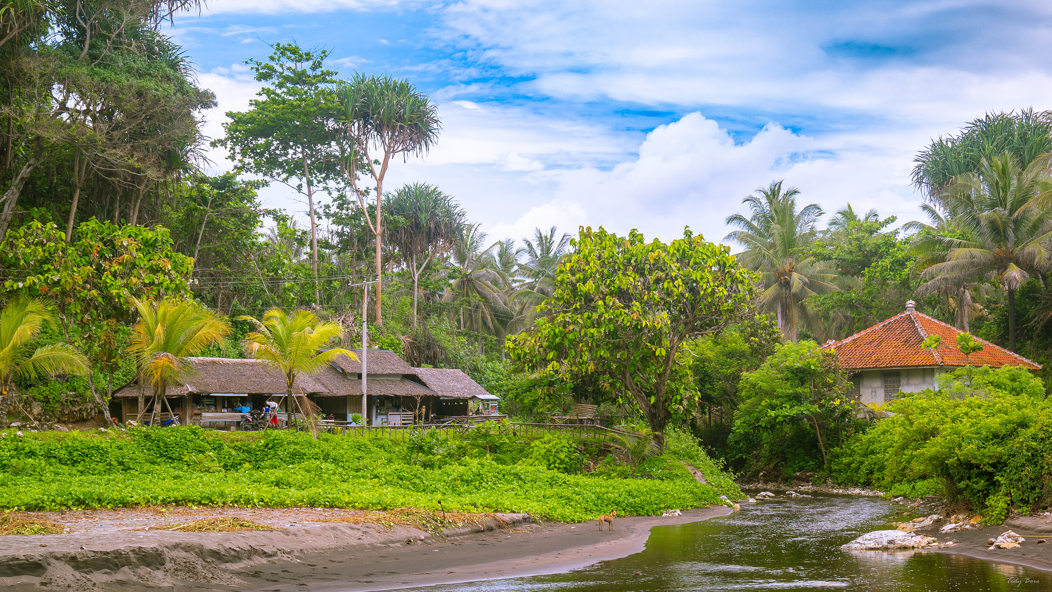 Samsung NX30 sample photo. A small village photography
