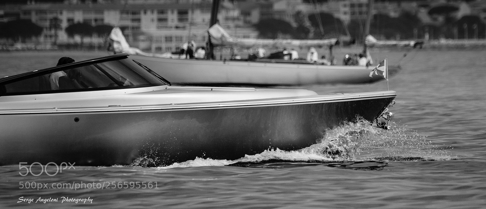 Canon EOS 5D Mark II sample photo. Speed ship photography