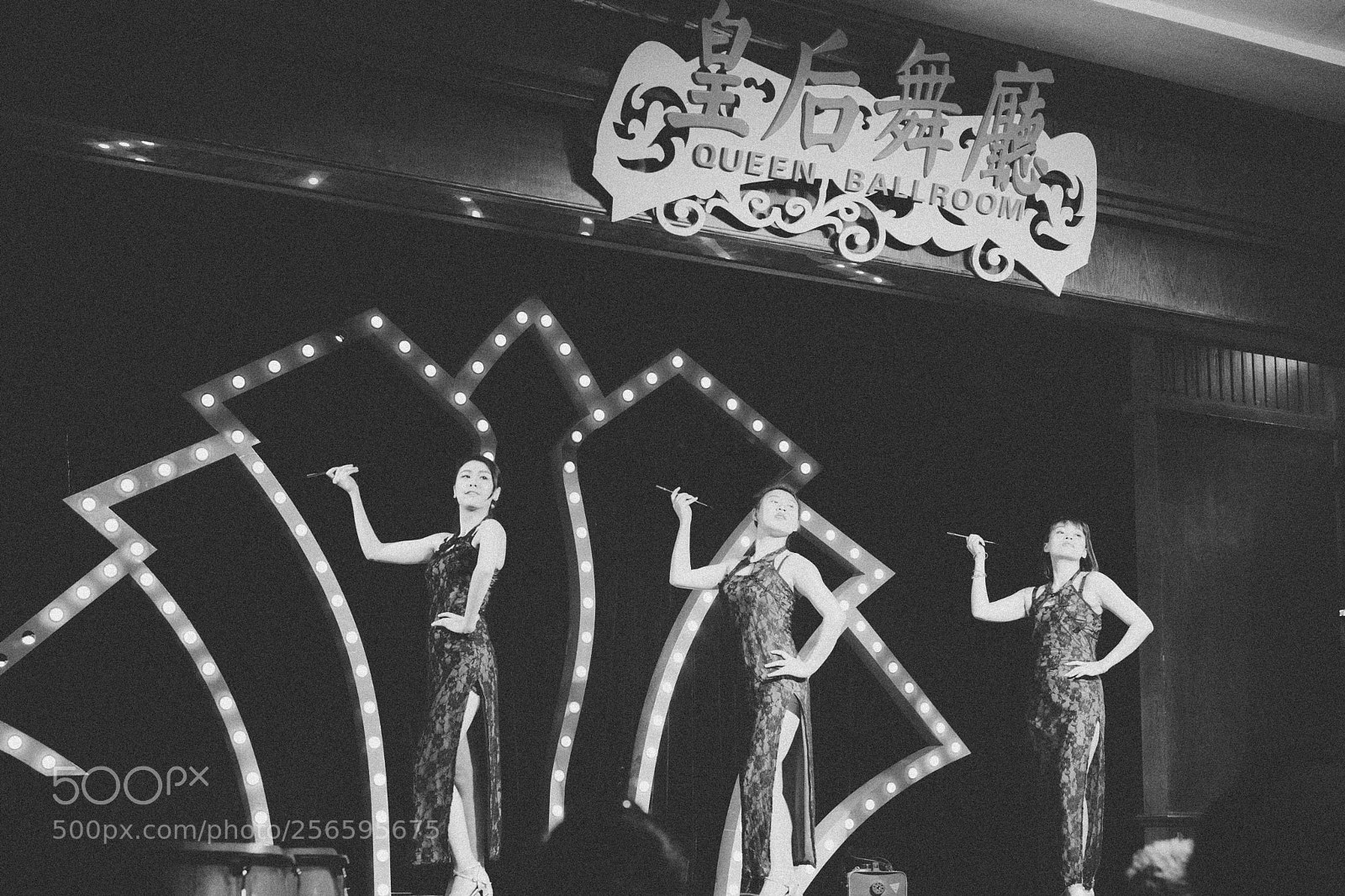 Sony a7 sample photo. Chinese dancer photography