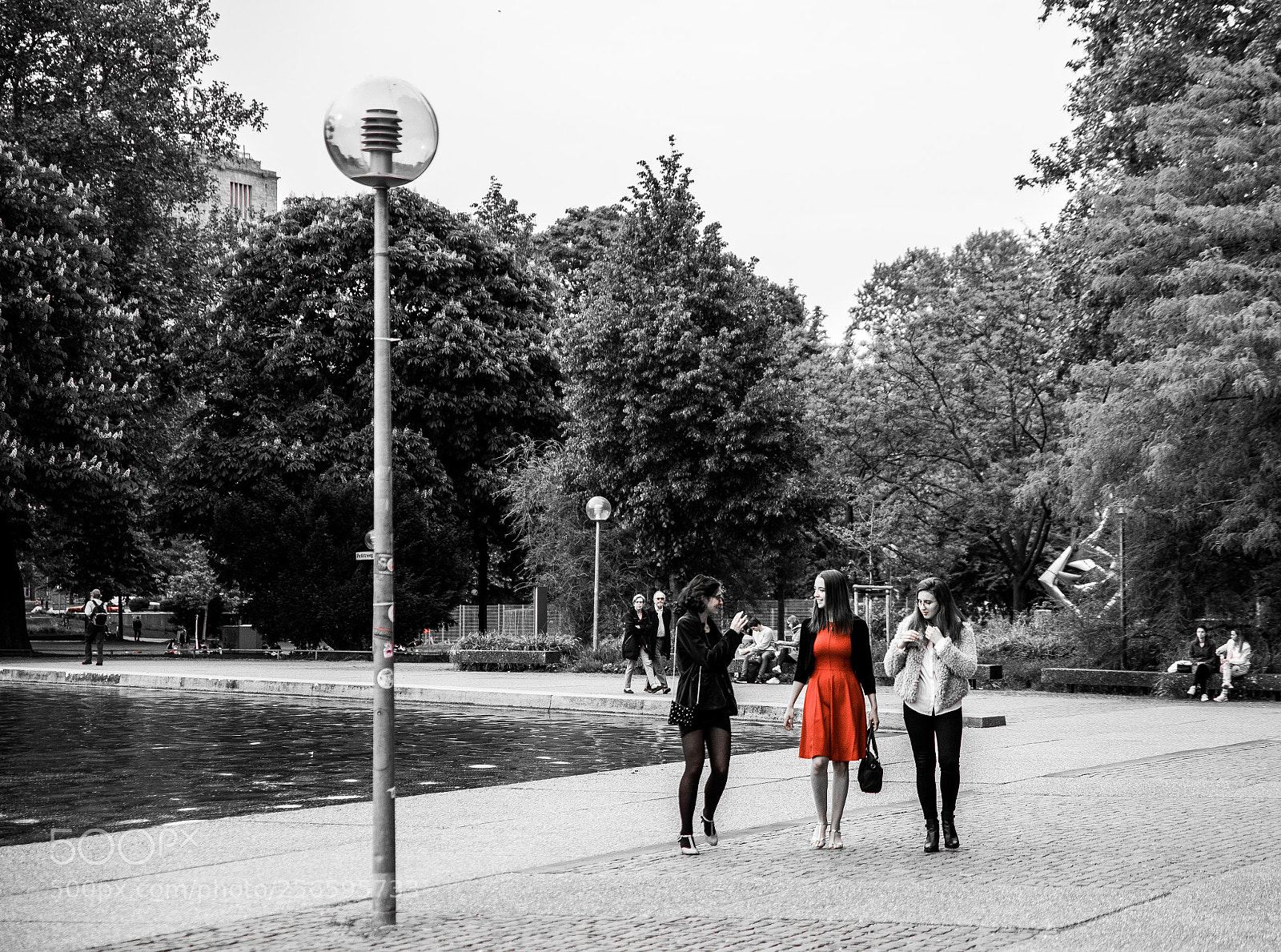 Canon EOS 6D Mark II sample photo. Lady in red photography
