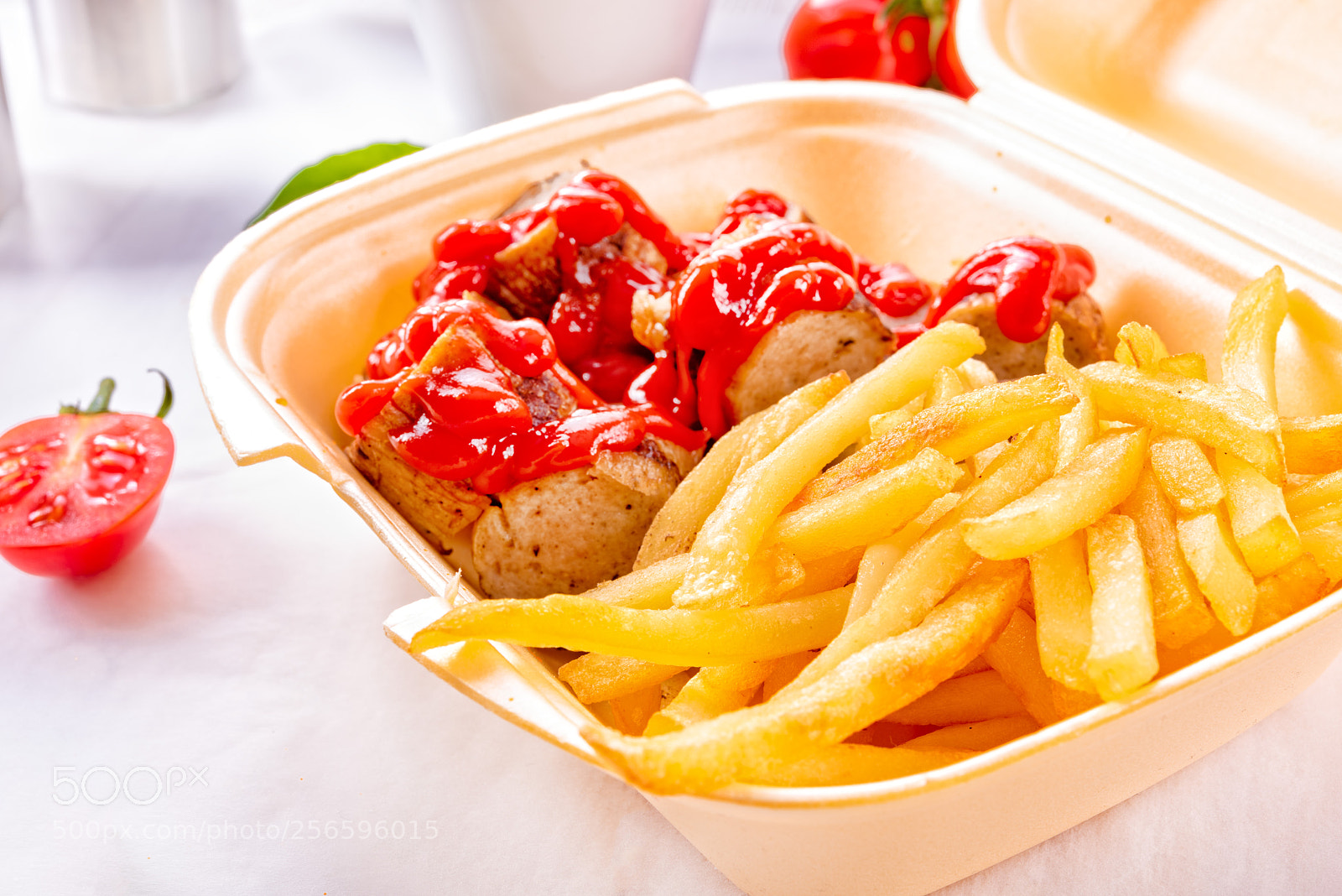 Nikon D810 sample photo. Grilled bratwurst with french photography