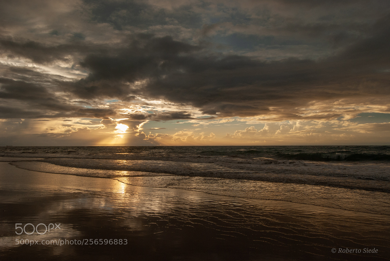 Nikon D3000 sample photo. Amanecer en porto de photography
