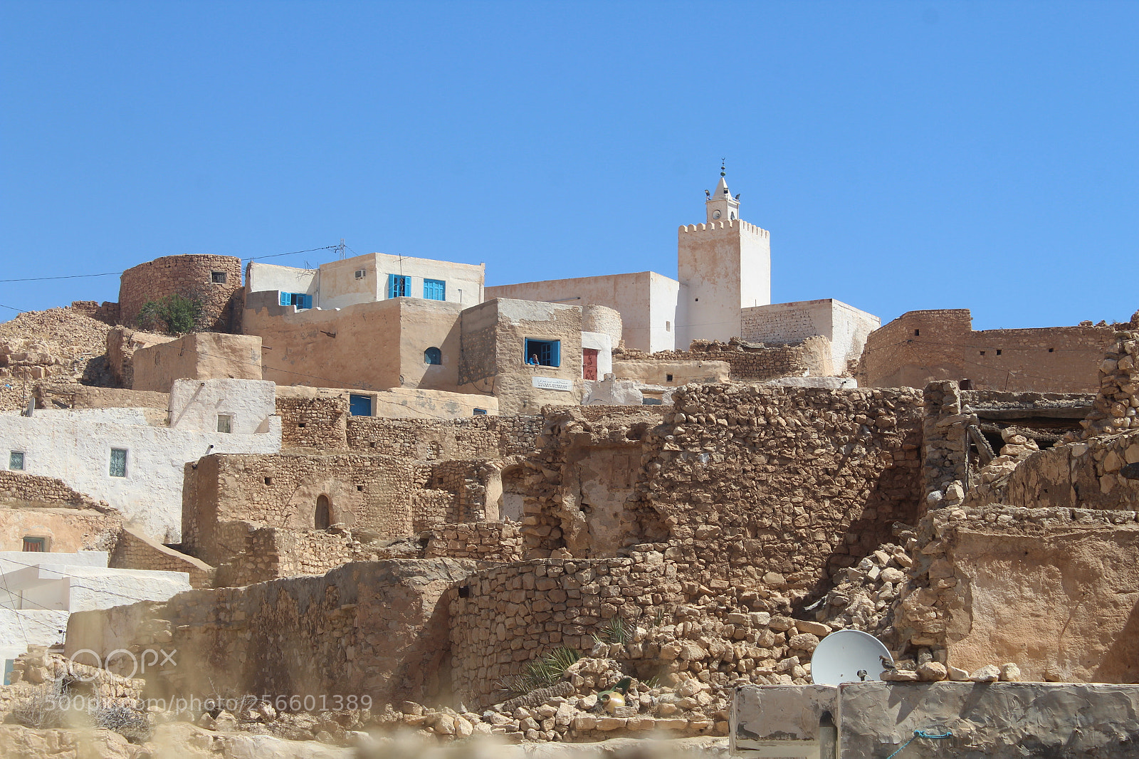Canon EOS 1300D (EOS Rebel T6 / EOS Kiss X80) sample photo. Old buildings in matmata photography