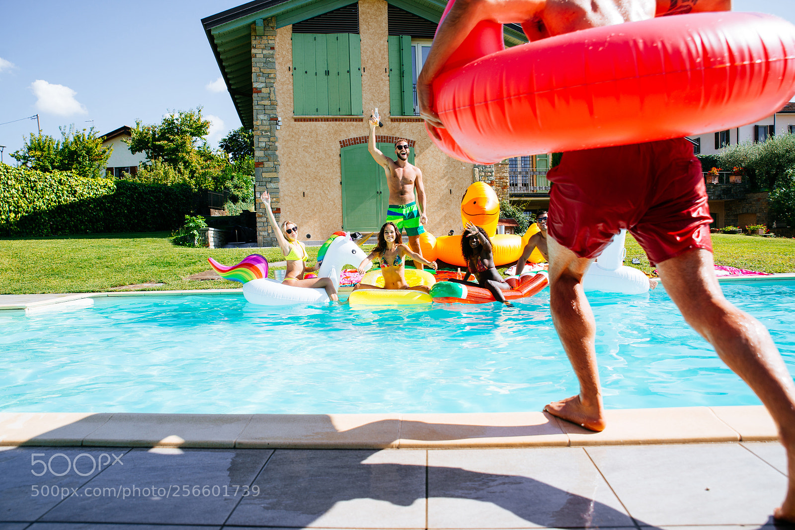 Nikon D610 sample photo. Group of friends having photography