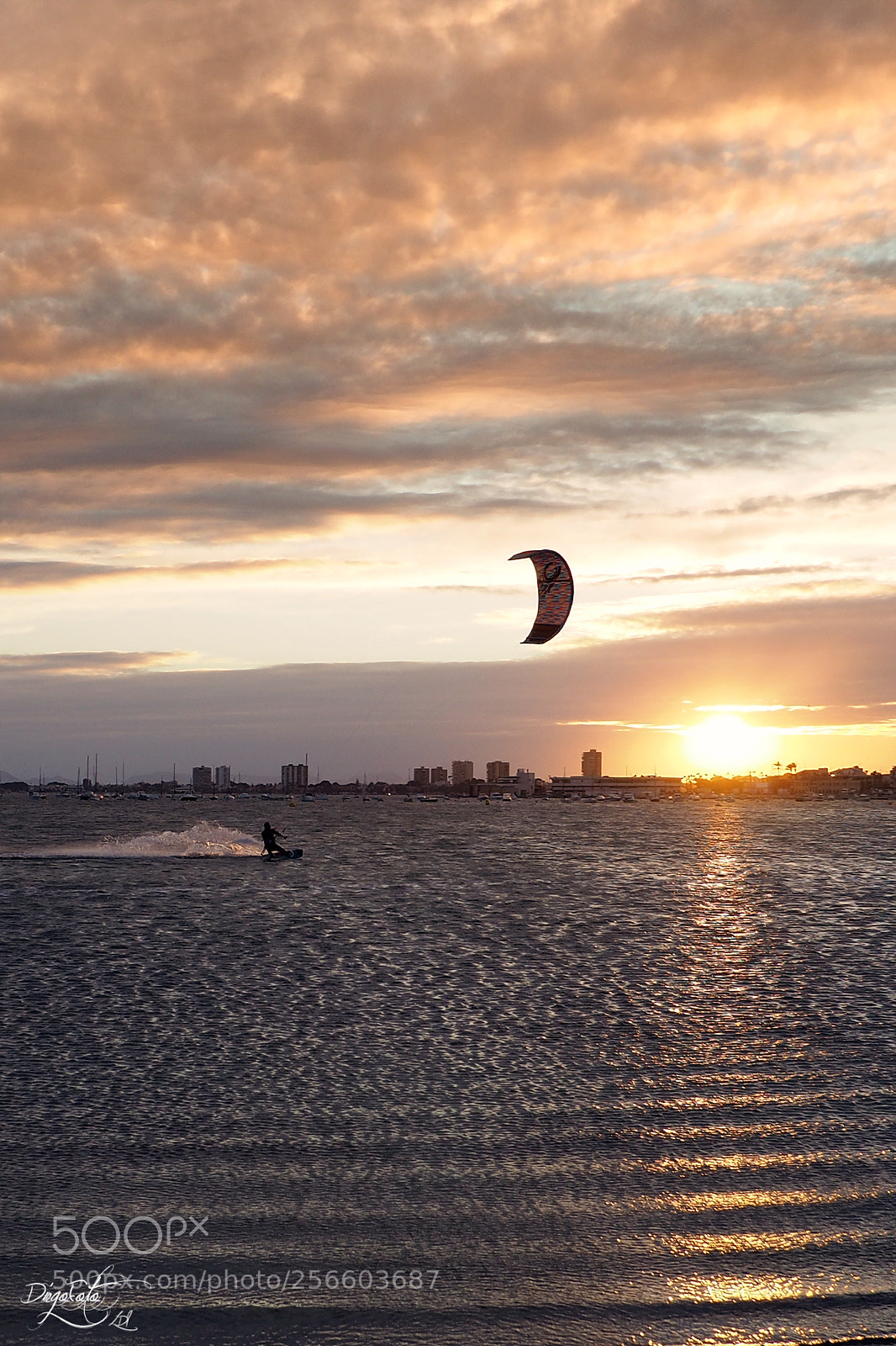 Olympus OM-D E-M10 II sample photo. San pedro kitesurf photography