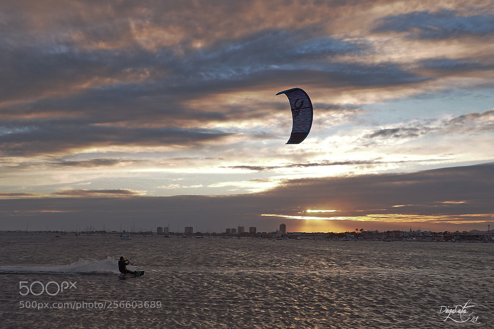 Olympus OM-D E-M10 II sample photo. San pedro kitesurf photography
