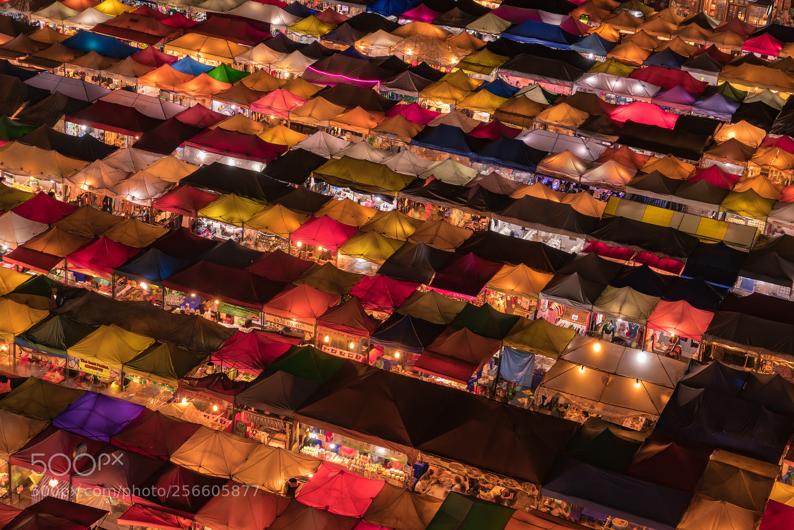 Sony a7R II sample photo. Night maket photography