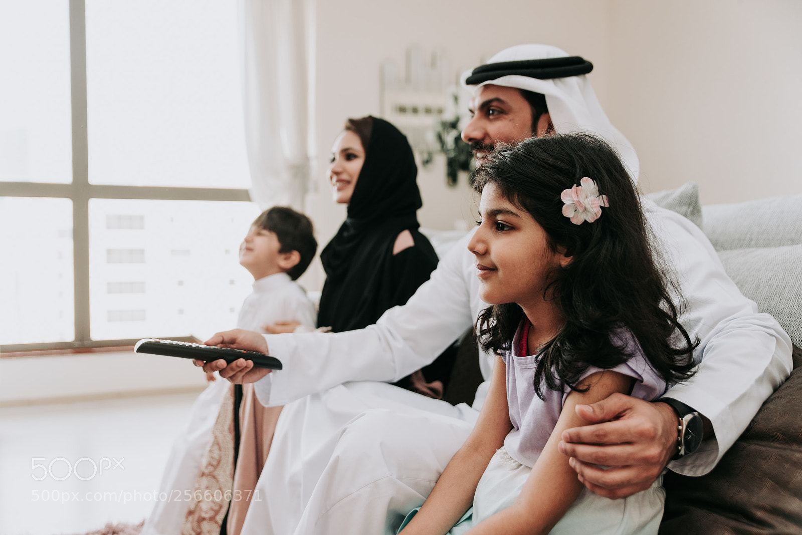Nikon D610 sample photo. Arabic happy family lifestyle photography