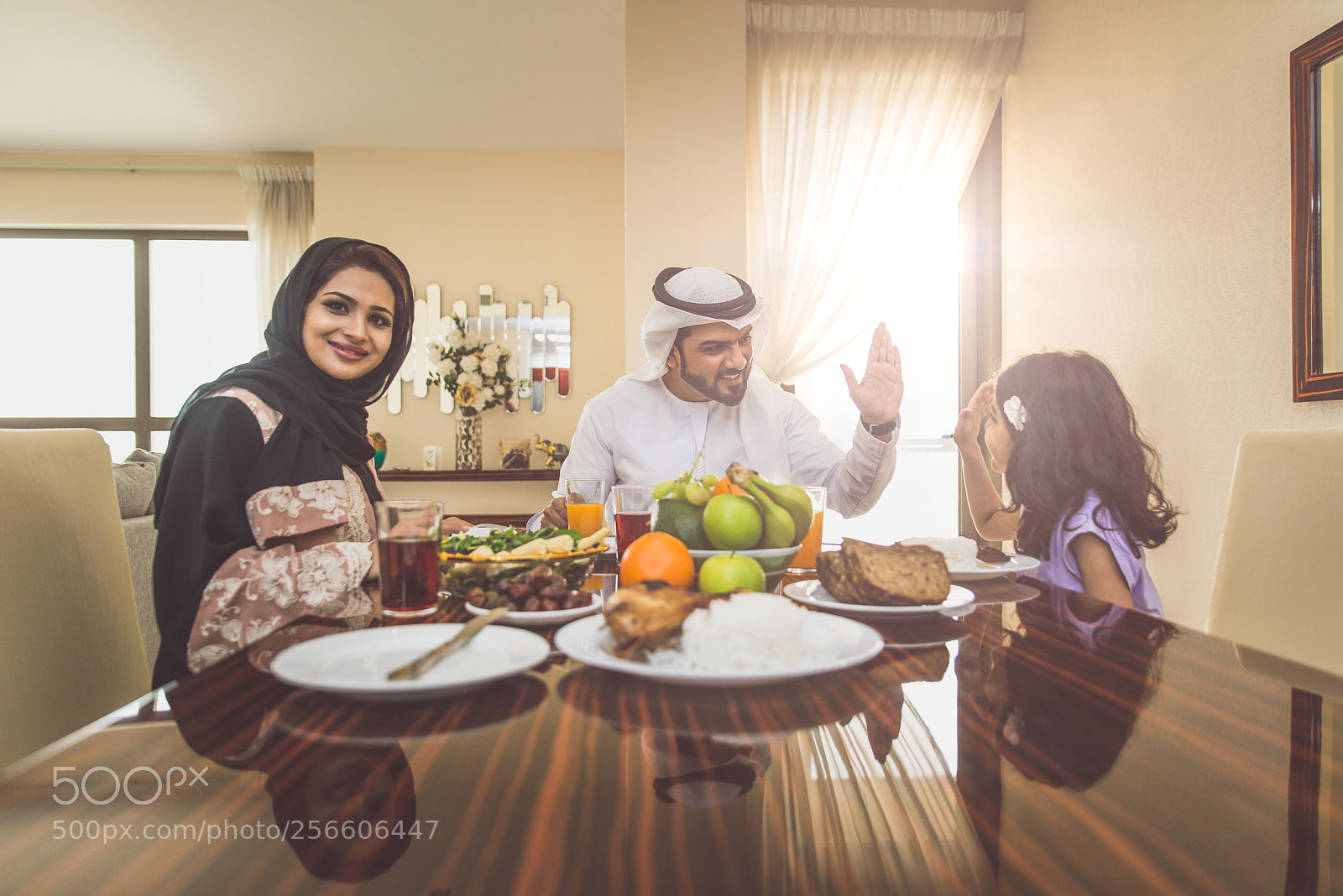 Nikon D610 sample photo. Arabic happy family lifestyle photography