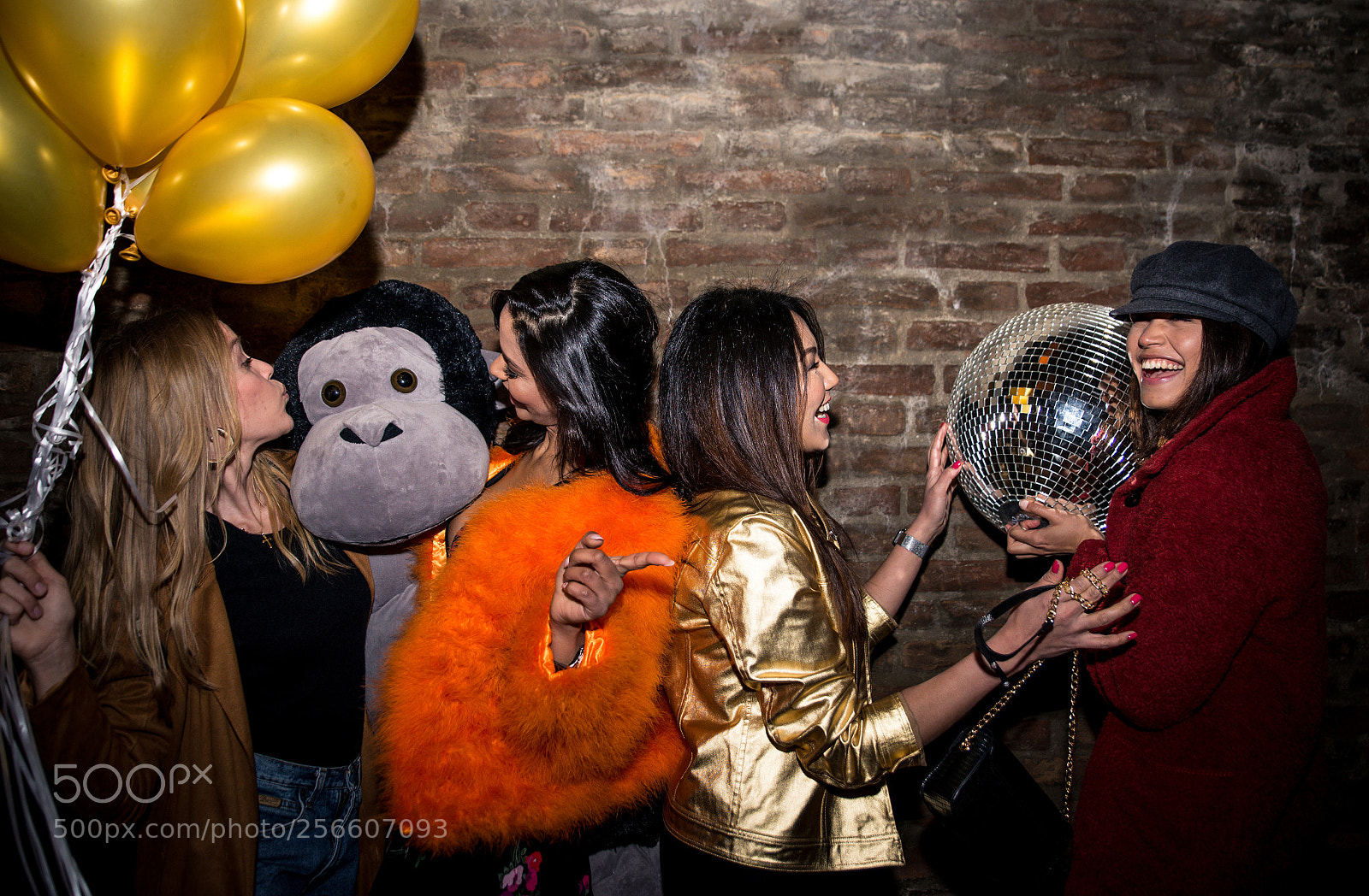 Nikon D610 sample photo. Group of girls celebrating photography