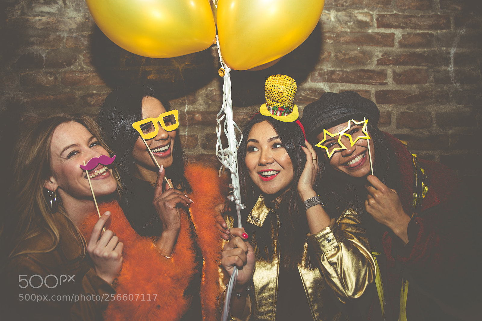 Nikon D610 sample photo. Group of girls celebrating photography