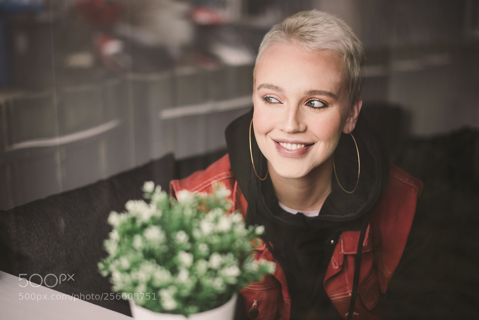 Nikon D610 sample photo. Icelandic beautiful woman lifestyle photography