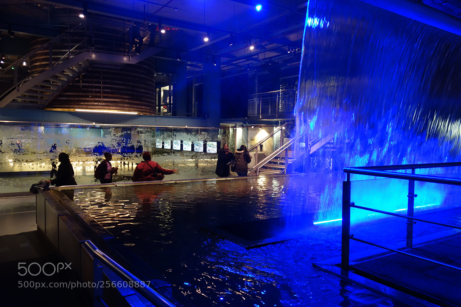 Sony Cyber-shot DSC-RX100 sample photo. Inside guiness storehouse photography