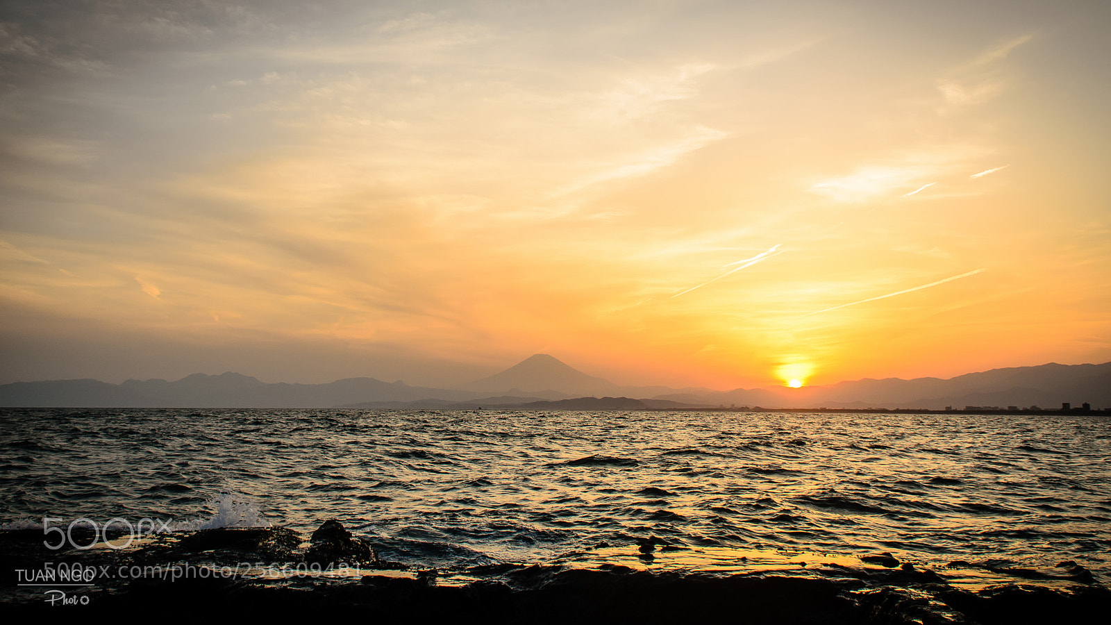 Nikon D7000 sample photo. Sunset at enoshima photography