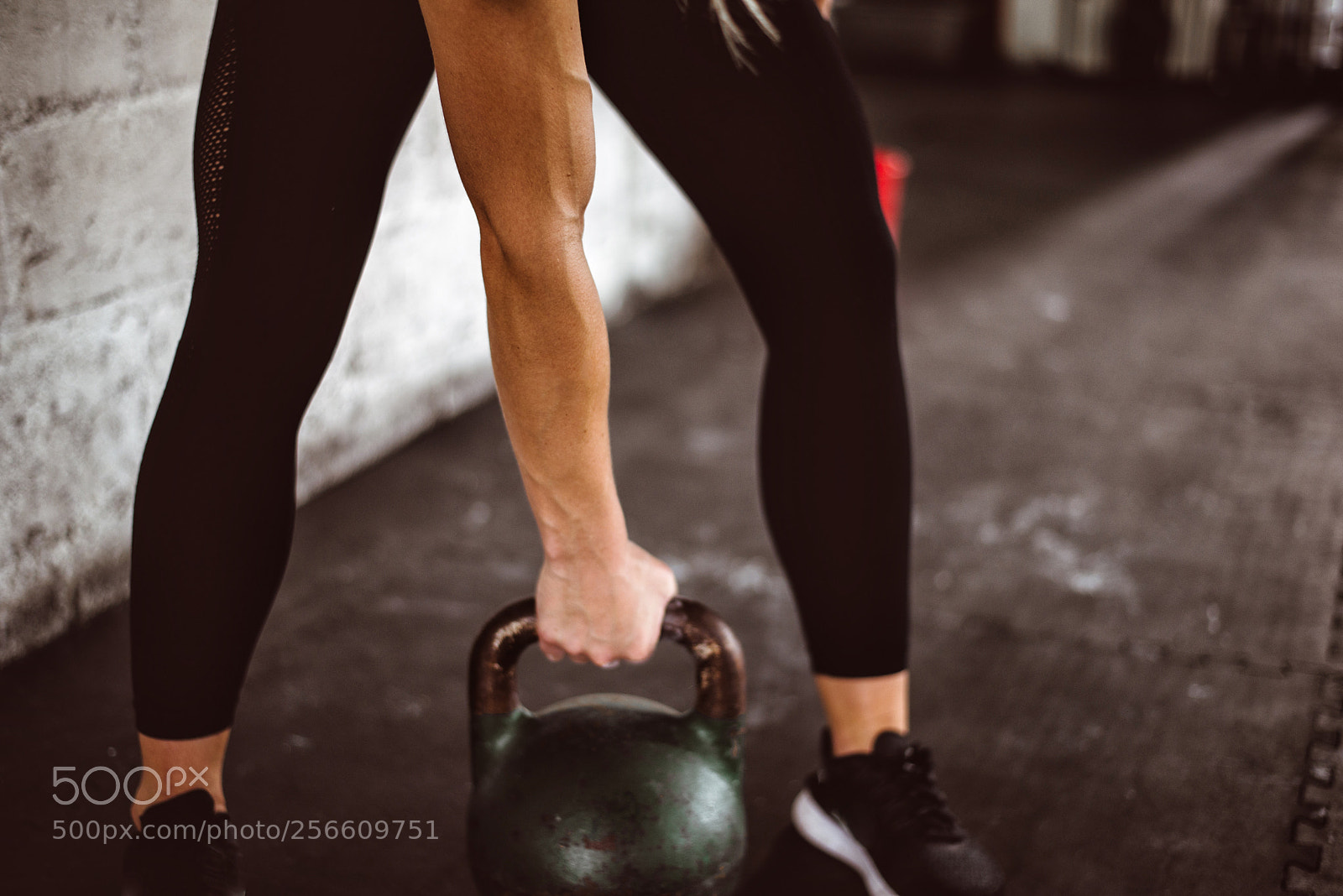 Nikon D610 sample photo. Woman make functional training photography