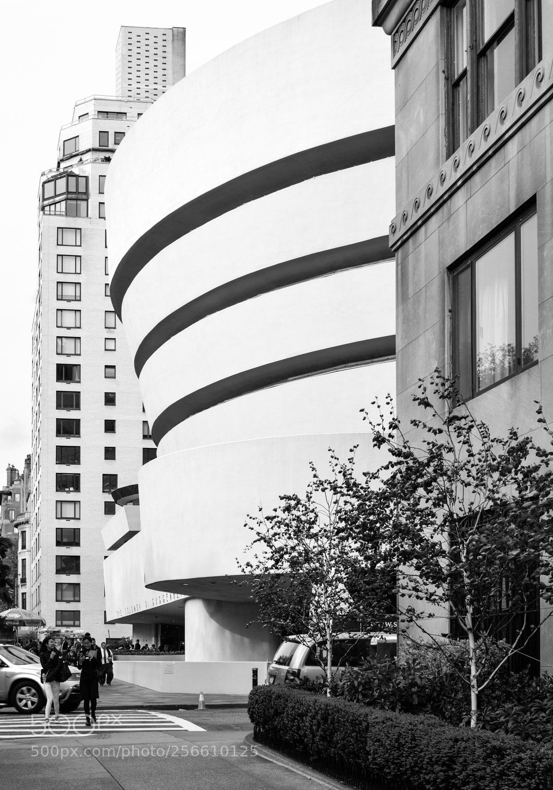 Nikon D3200 sample photo. Guggenheim museum photography