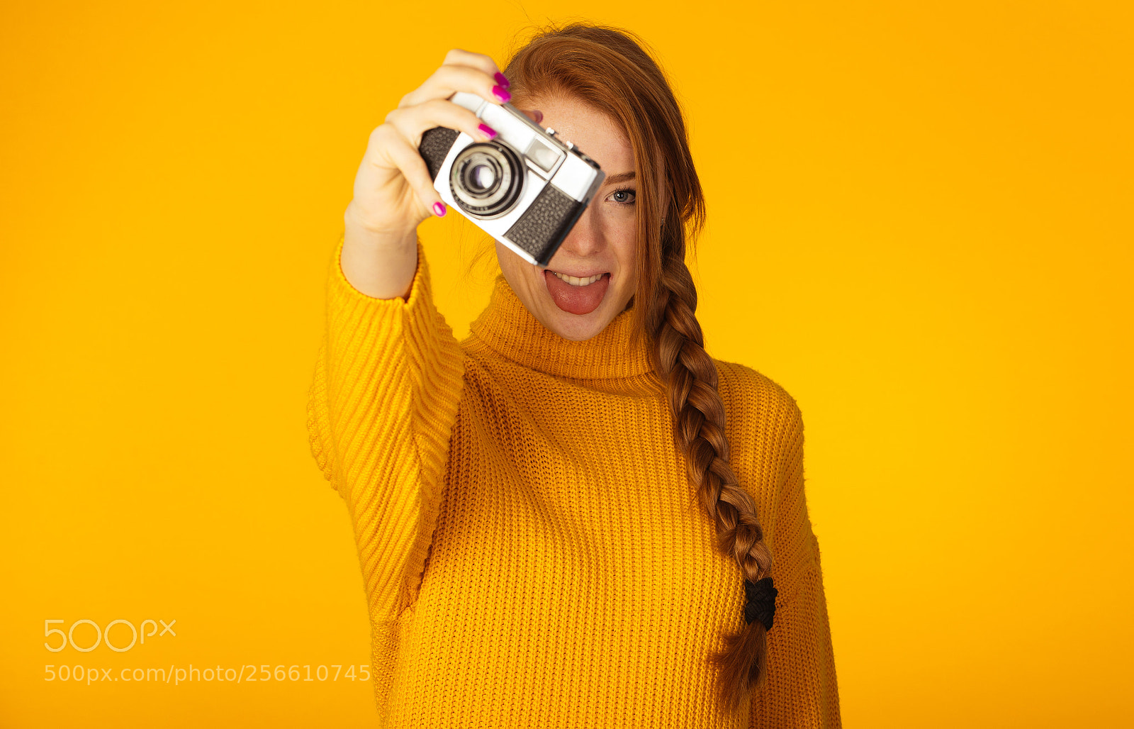 Nikon D610 sample photo. Studio portraits with red photography