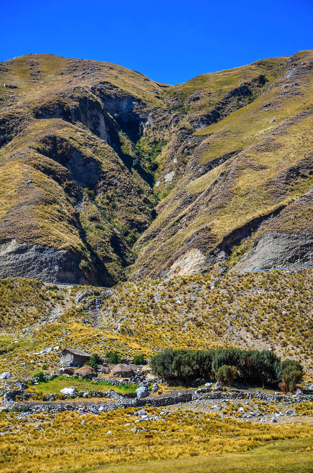 Nikon D7000 sample photo. Andes farm photography