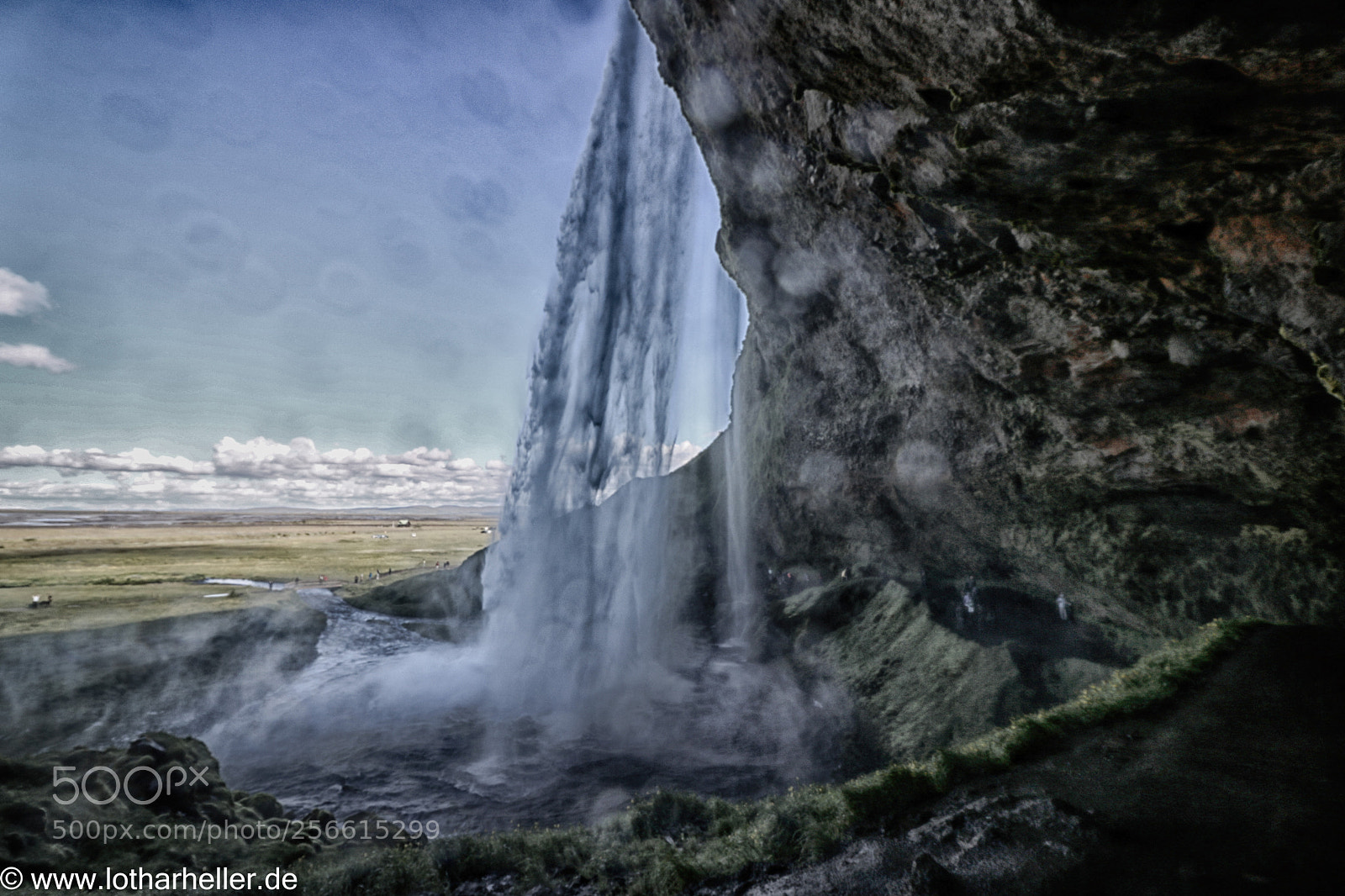 Canon EOS 750D (EOS Rebel T6i / EOS Kiss X8i) sample photo. Iceland seljalandsfoss photography