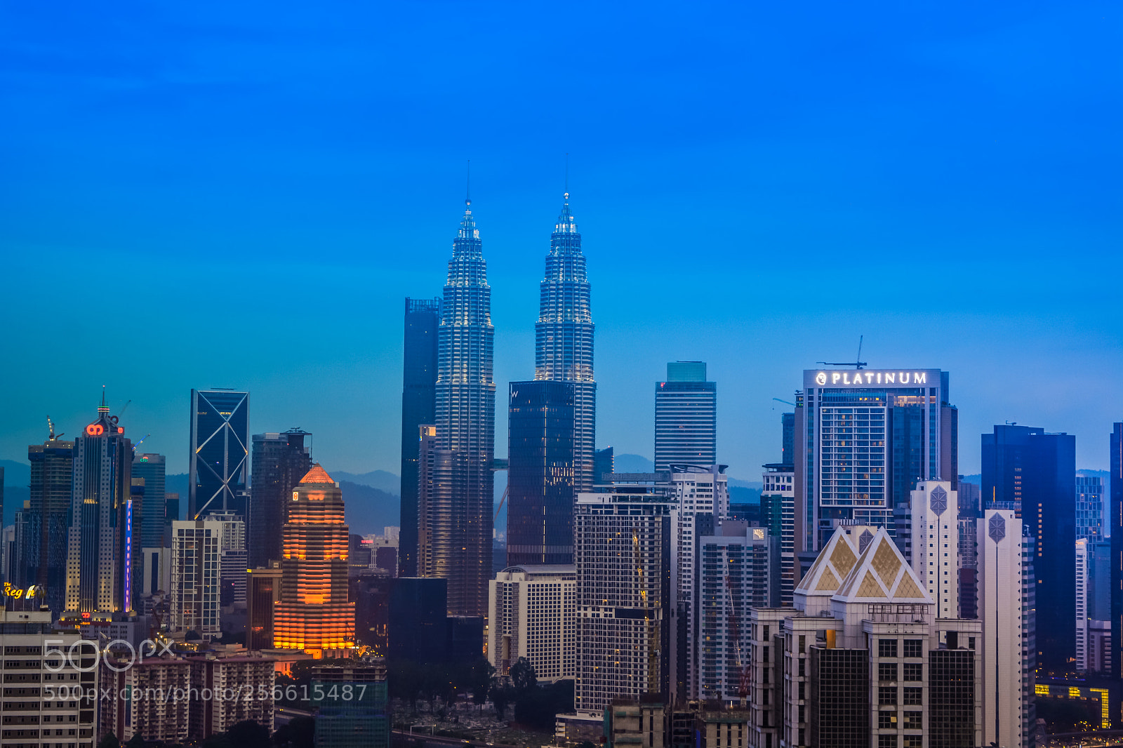 Nikon D5200 sample photo. Kuala lumpur city at photography