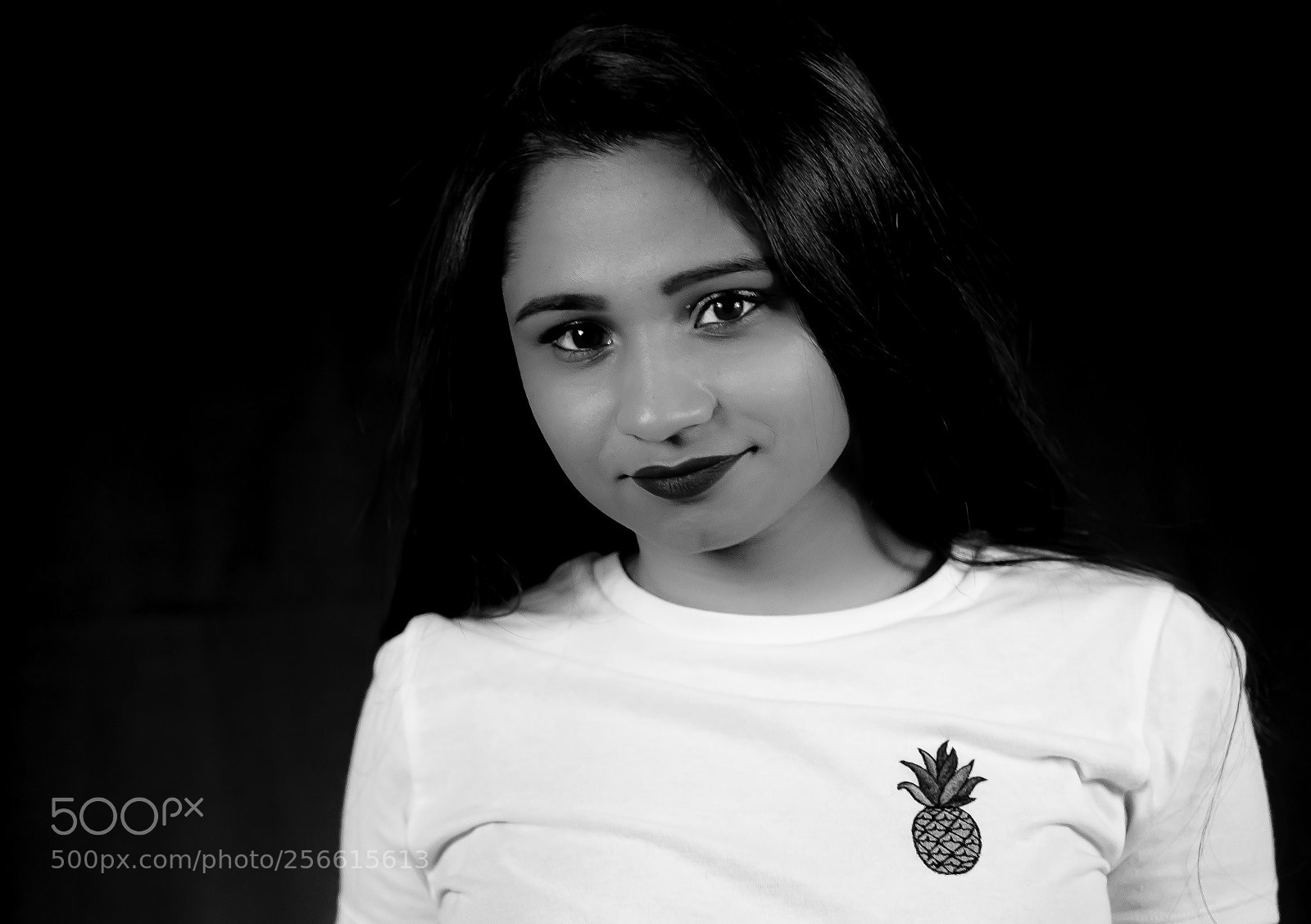 Canon EOS 5D Mark IV sample photo. Black and white angel photography