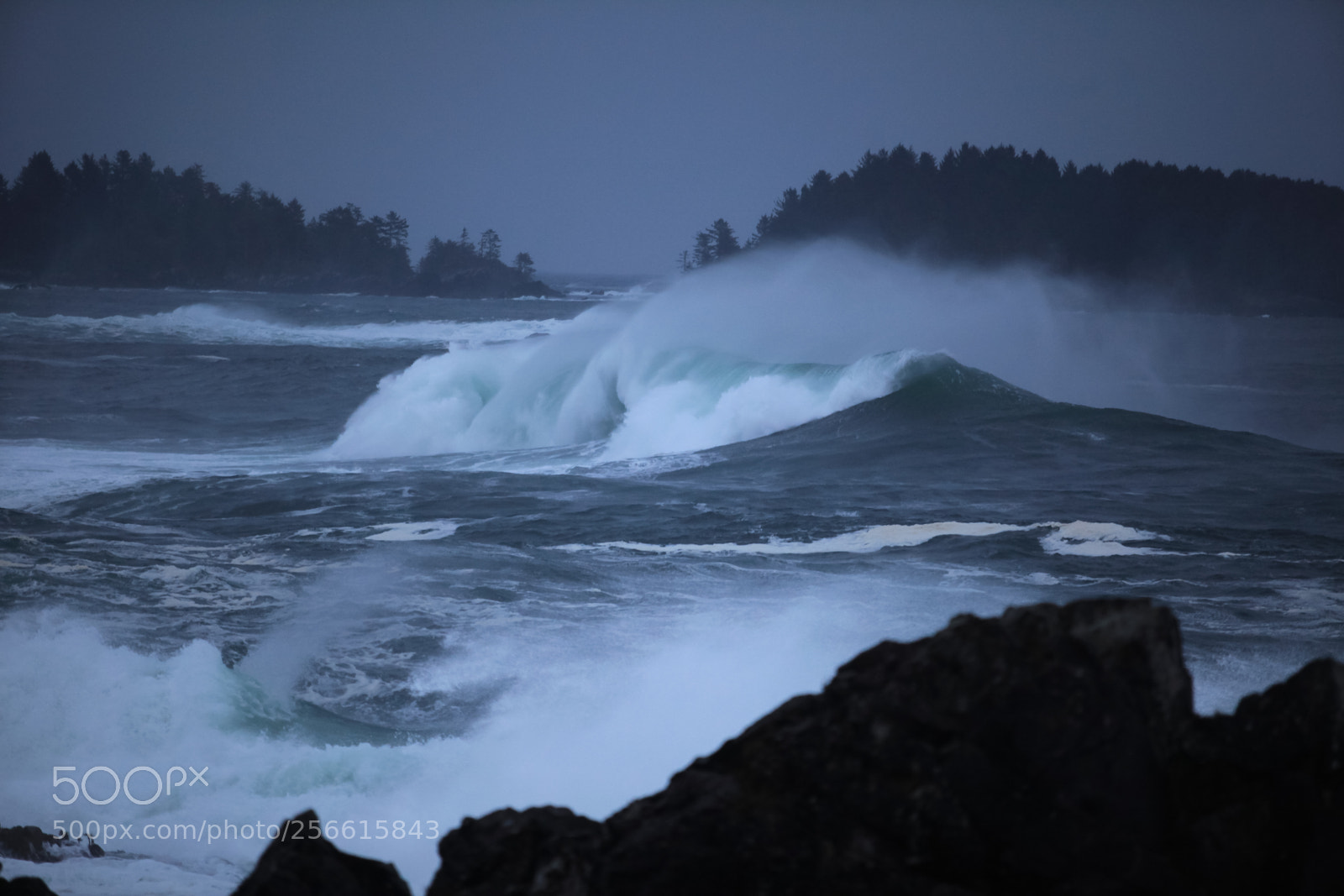 Canon EOS 5D Mark II sample photo. West coast storm photography