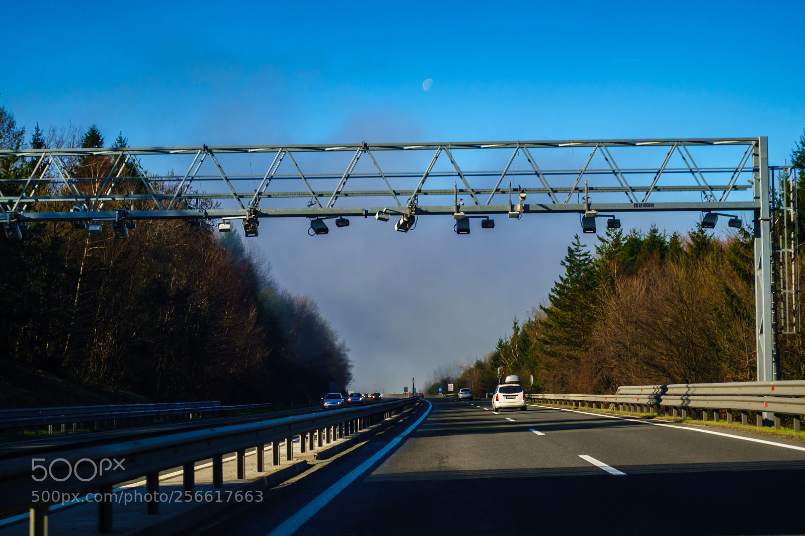 Sony DSC-RX100M5 sample photo. Electronic toll system on photography
