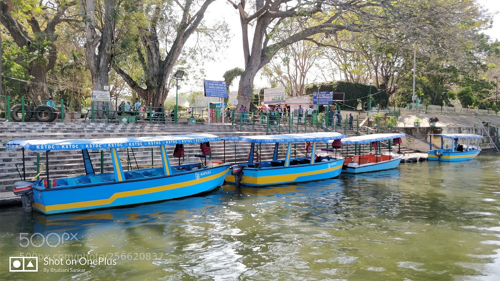 OnePlus 5 sample photo. Boats near dam photography