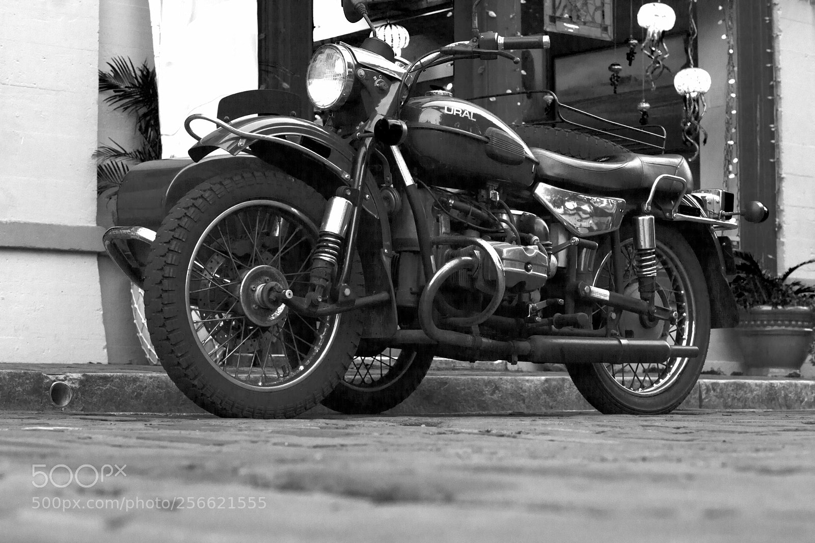 Canon EOS 5D Mark II sample photo. Ural bike in st photography