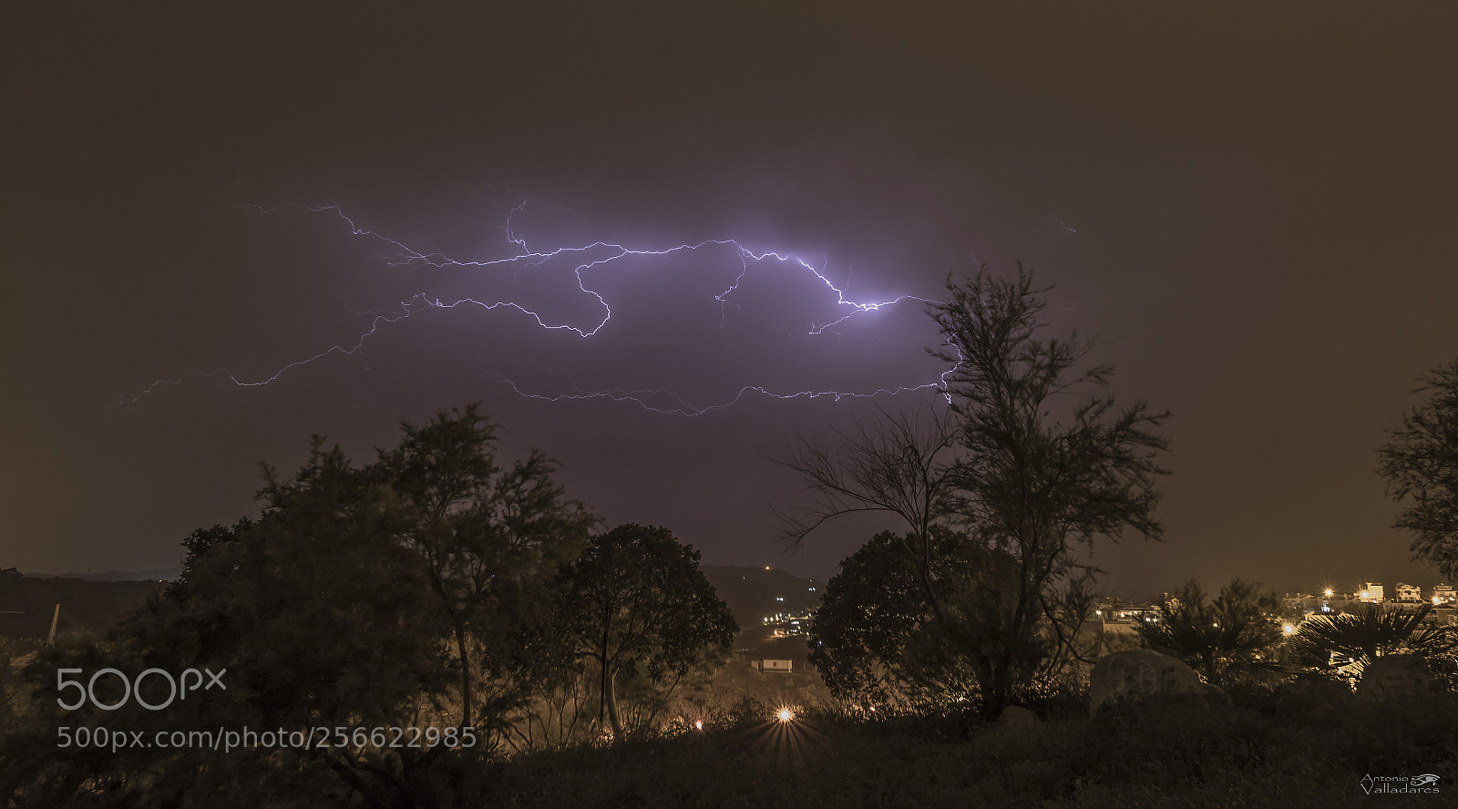 Canon EOS 7D Mark II sample photo. Storm photography
