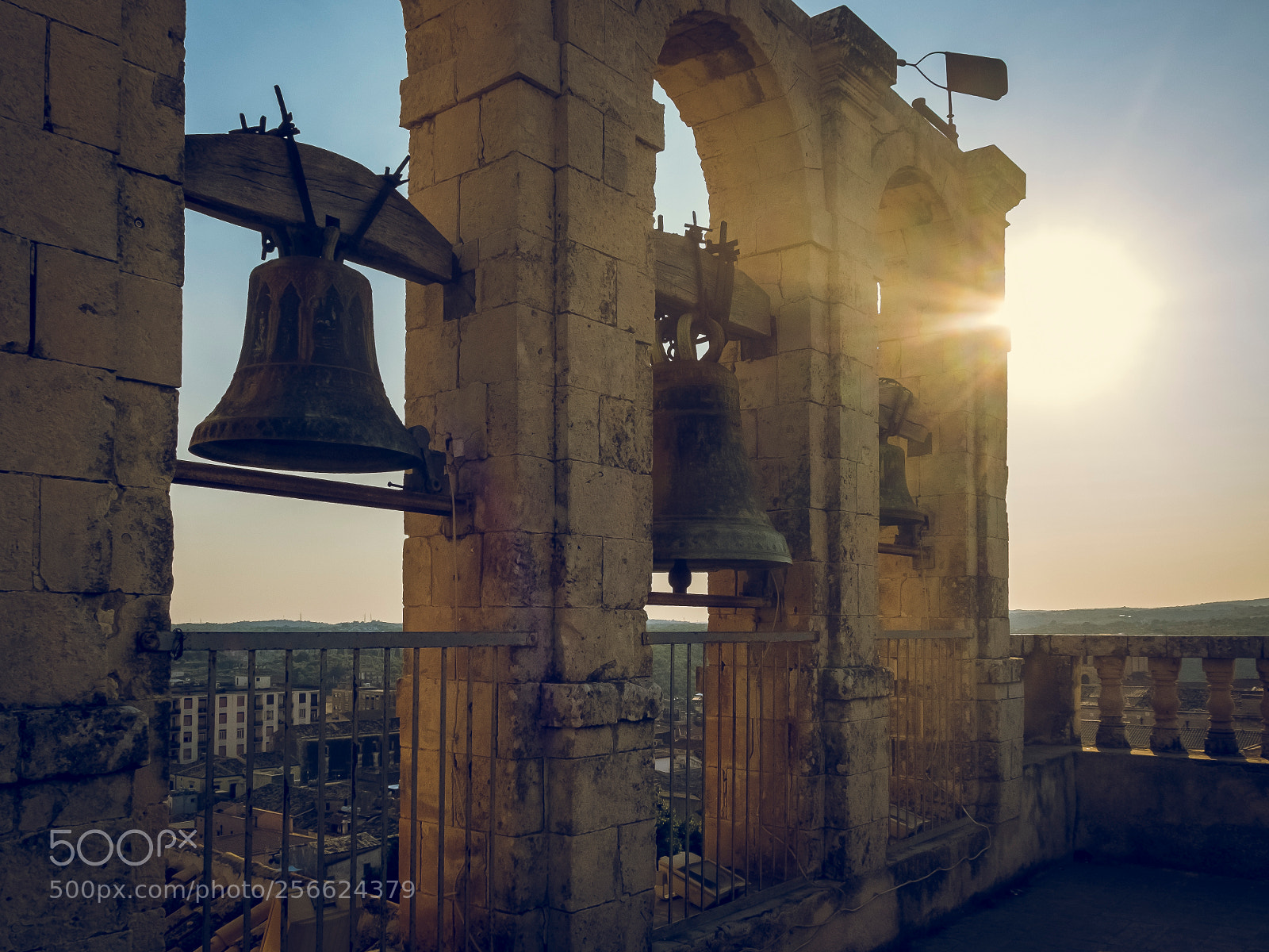 Fujifilm X20 sample photo. Sicily an hard sun photography