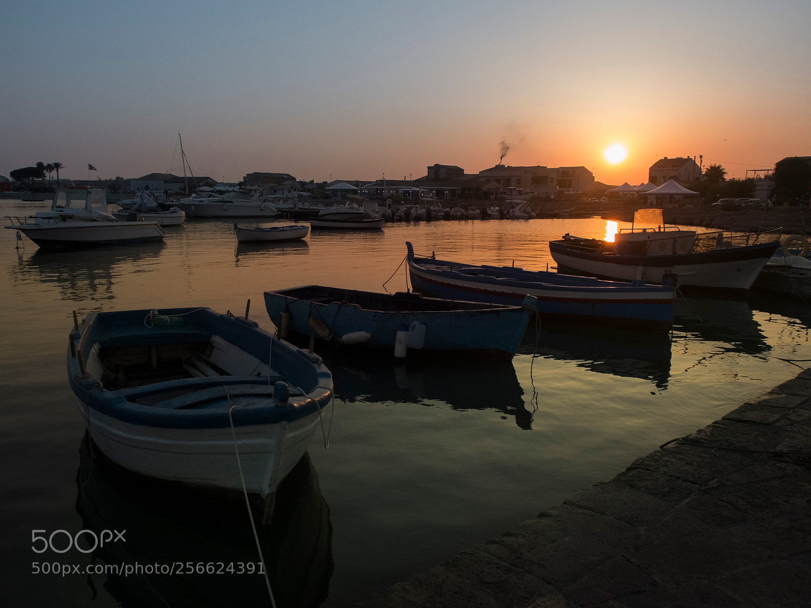 Fujifilm X20 sample photo. Sicily an hard sun photography