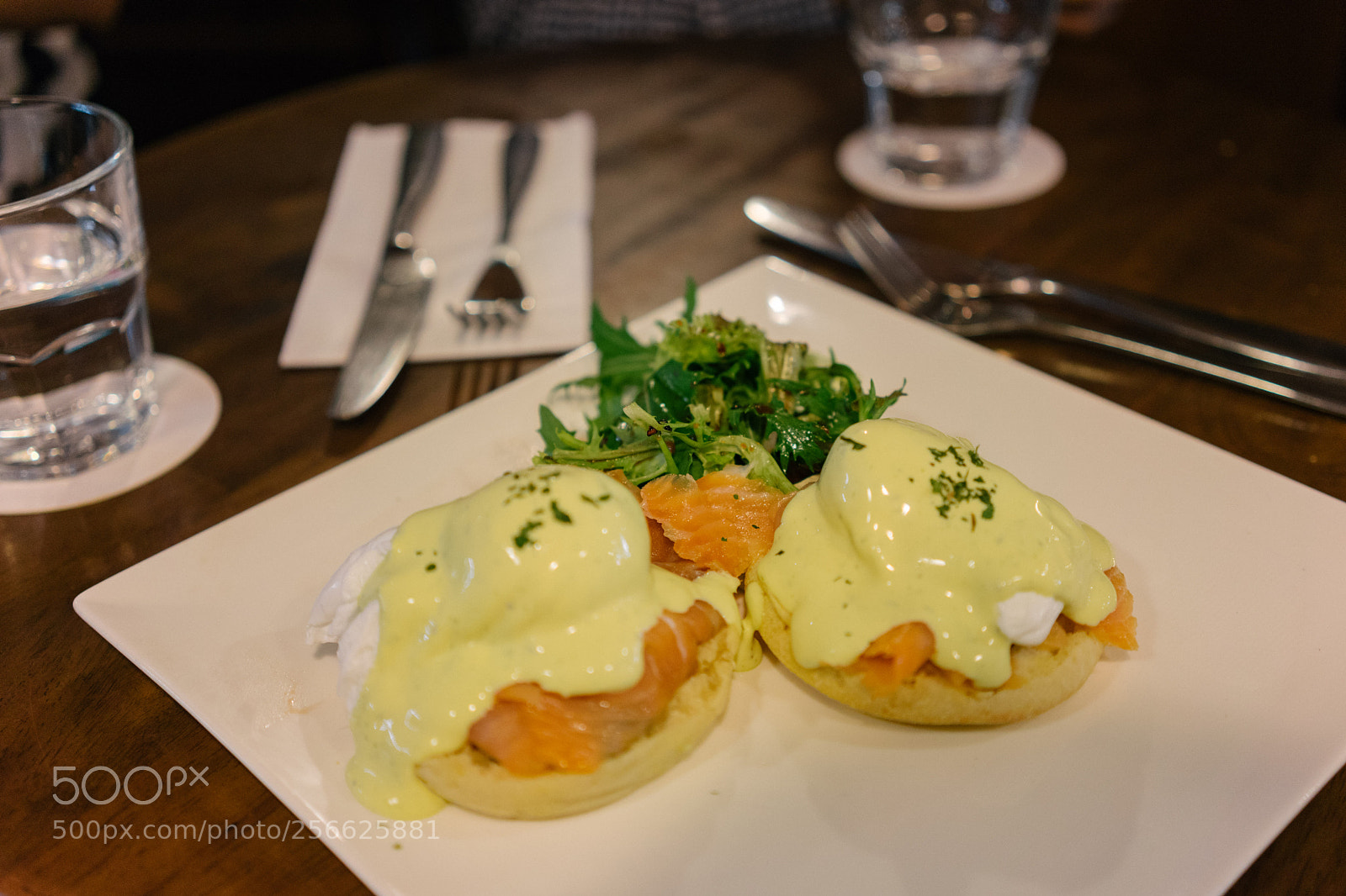 Sony a7 II sample photo. Sushi egg something photography