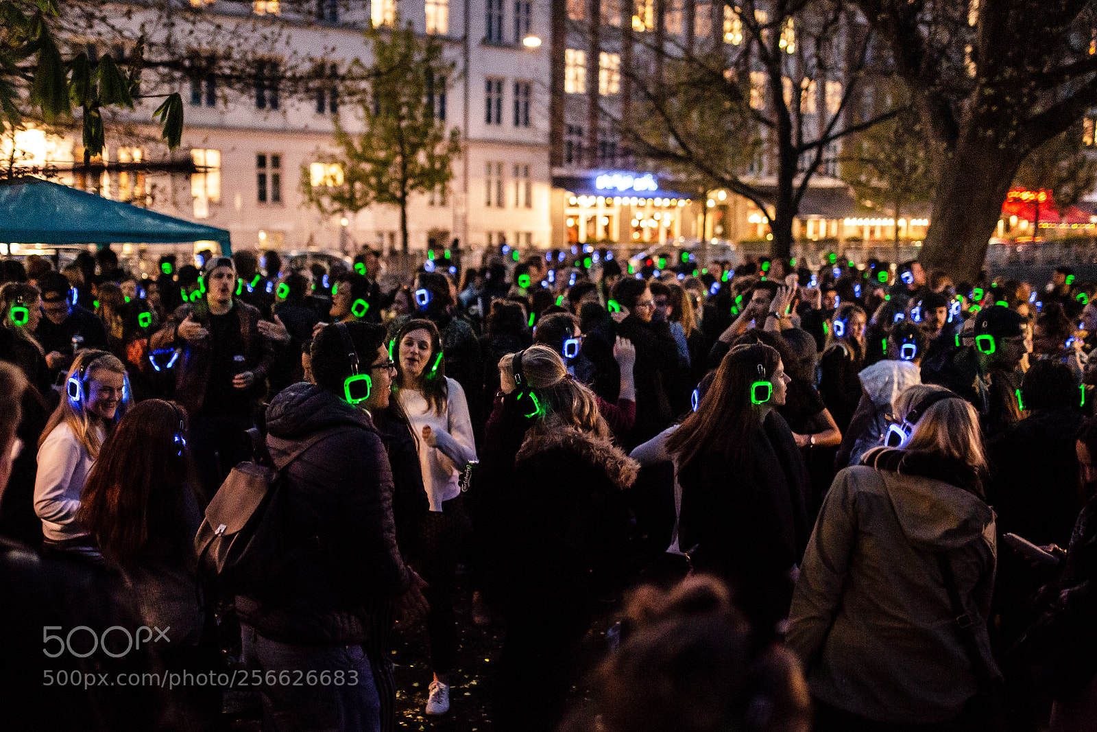 Canon EOS 6D sample photo. Silent disco by the photography