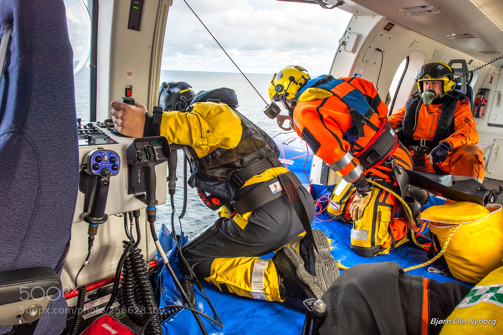 Nikon D4 sample photo. Sar helicopter photography