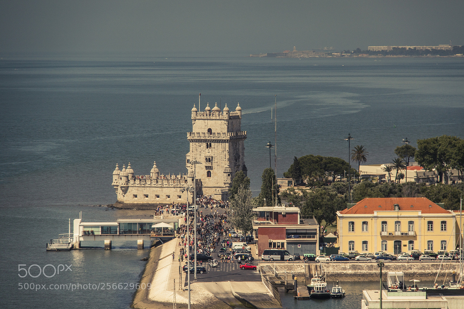 Canon EOS 500D (EOS Rebel T1i / EOS Kiss X3) sample photo. The  belem tower photography