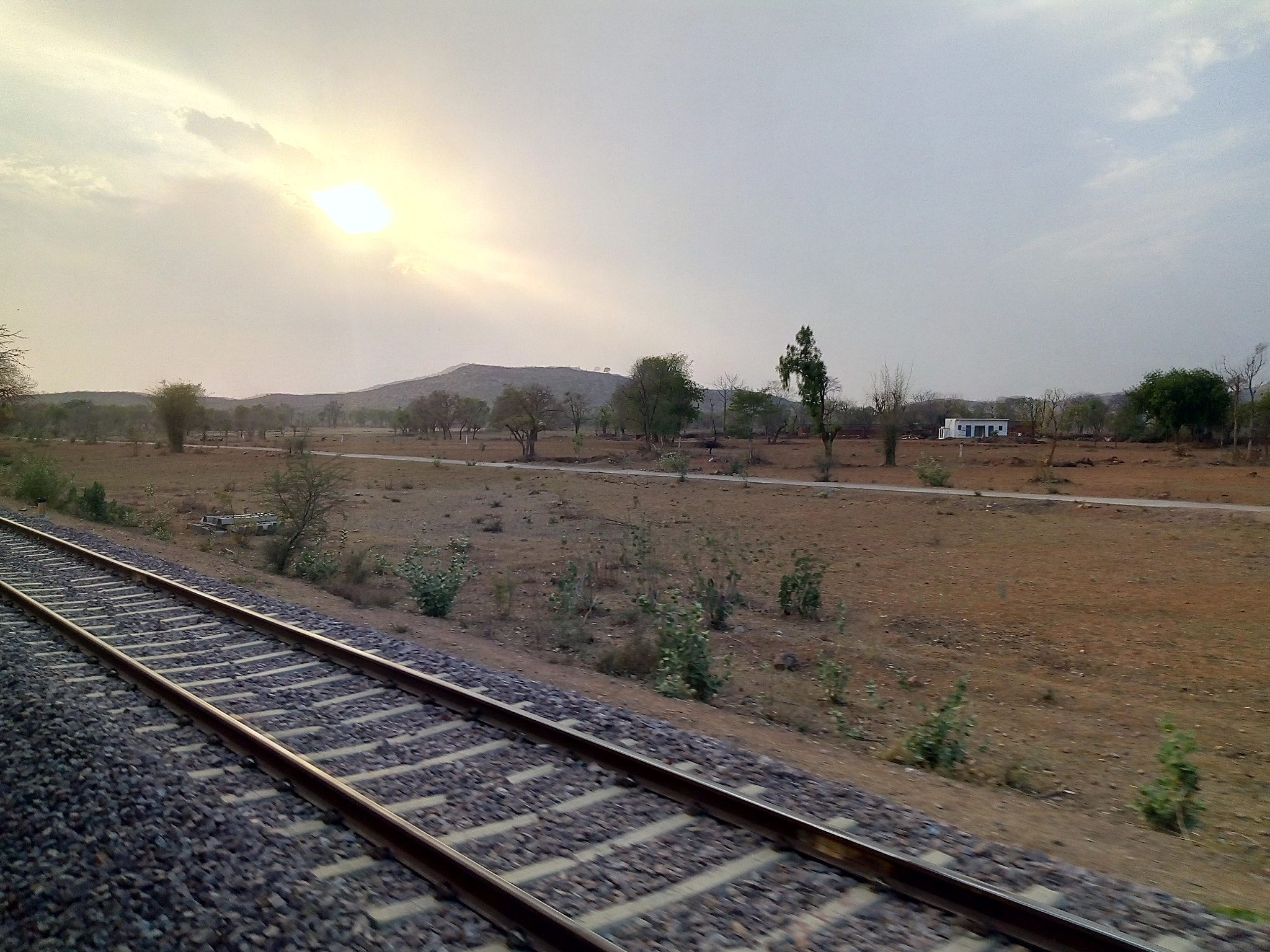 Motorola Moto E (4) Plus sample photo. Evening railway track photography