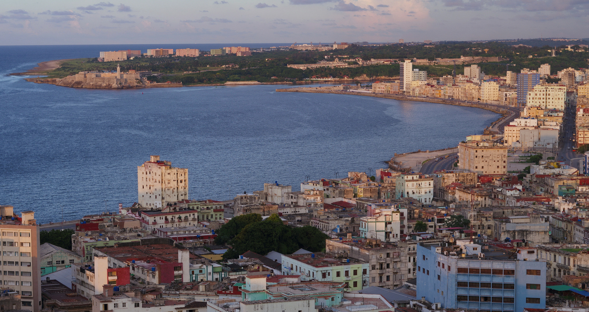 Pentax K-S1 sample photo. La habana photography