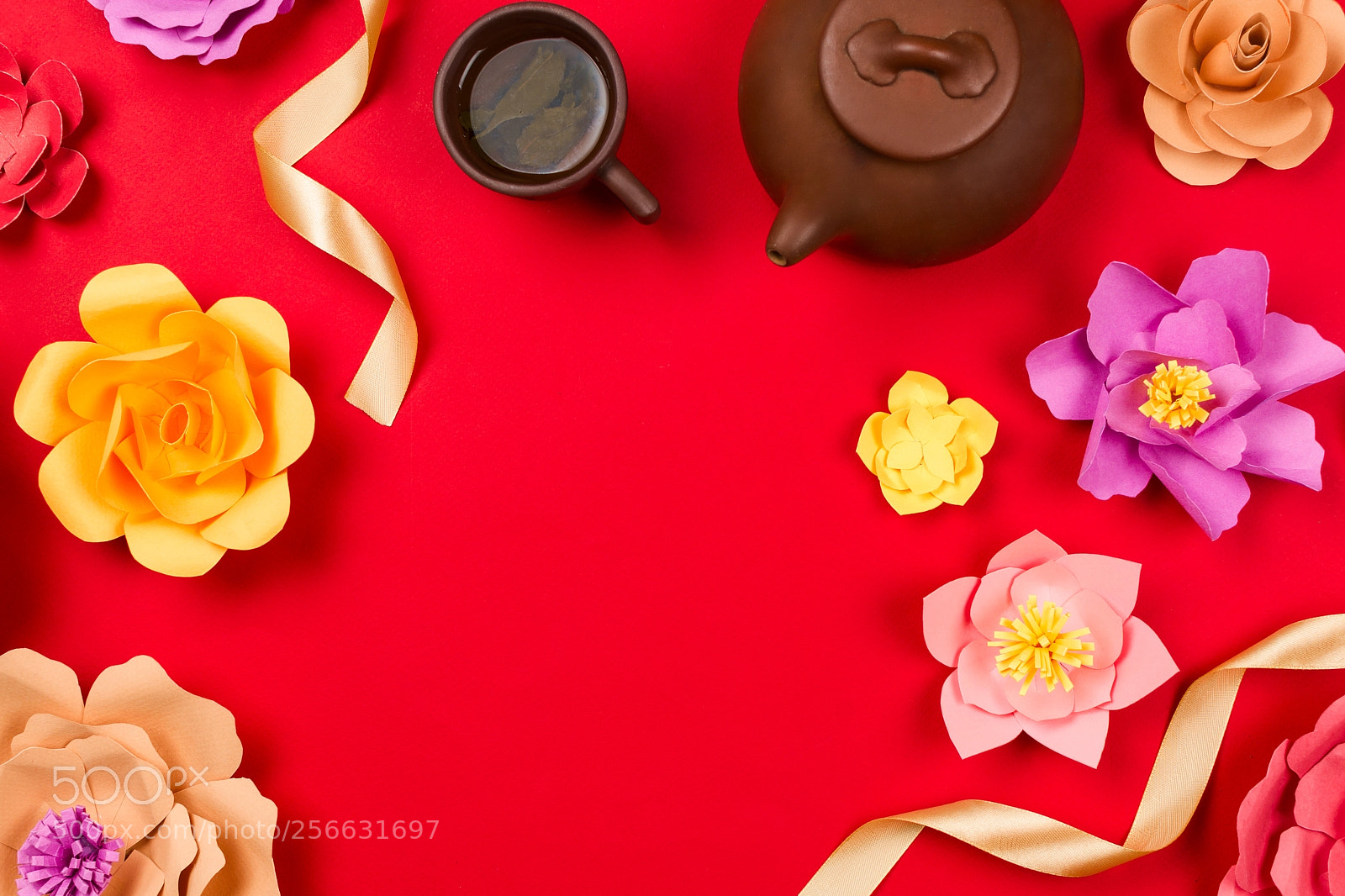 Nikon D610 sample photo. Flatlay frame arrangement with photography
