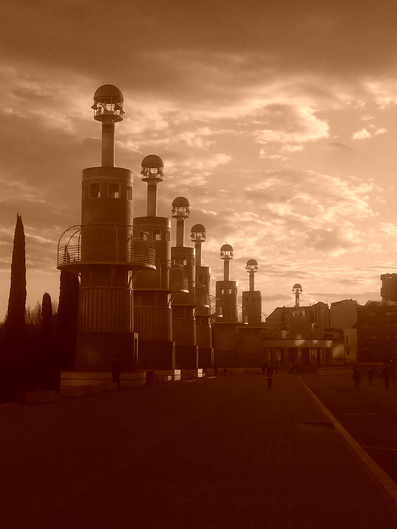 bq Aquaris E5 HD sample photo. Cap vespre. barcelona photography