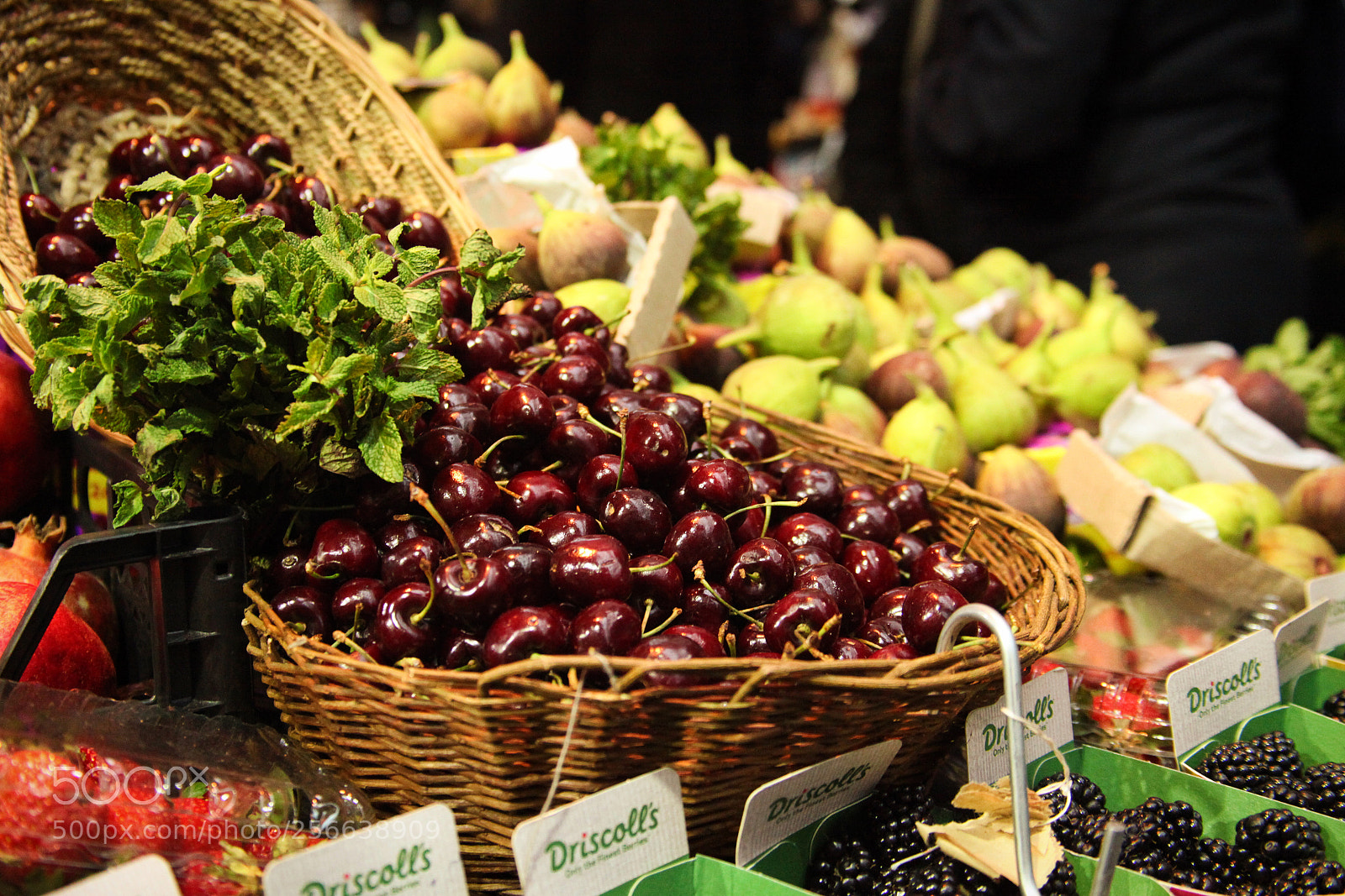 Canon EOS 5D Mark II sample photo. Borough market photography