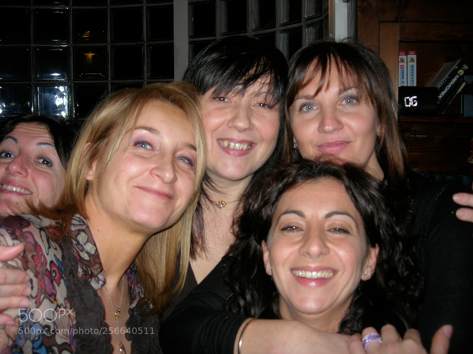Nikon E5900 sample photo. Anni simo () photography