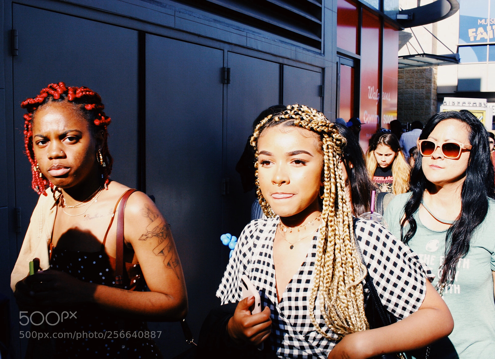 Canon EOS 20D sample photo. Friends on the boulevard photography