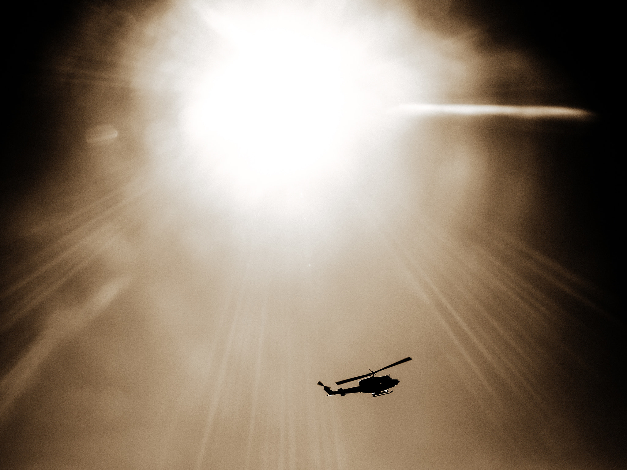 Olympus E-400 (EVOLT E-400) sample photo. Helicopter under the sun photography