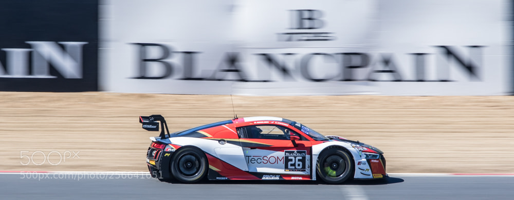 Canon EOS 7D Mark II sample photo. Audi r8 in the photography
